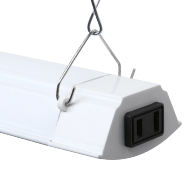 led shop light 2018 with reflector plug inetl.png